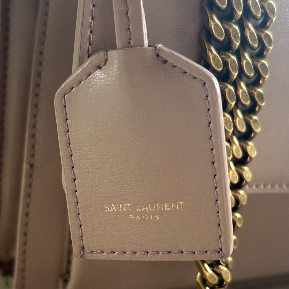 Saint Laurent SUNSET MEDIUM IN SMOOTH LEATHER
DARK BEIGE - Picture 3 of 13